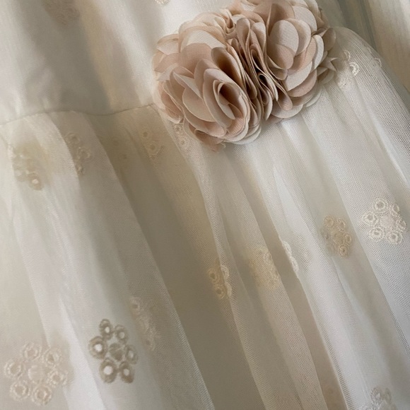 LAURA ASHLEY - CREAM & WHITE DRESS - Picture 3 of 10